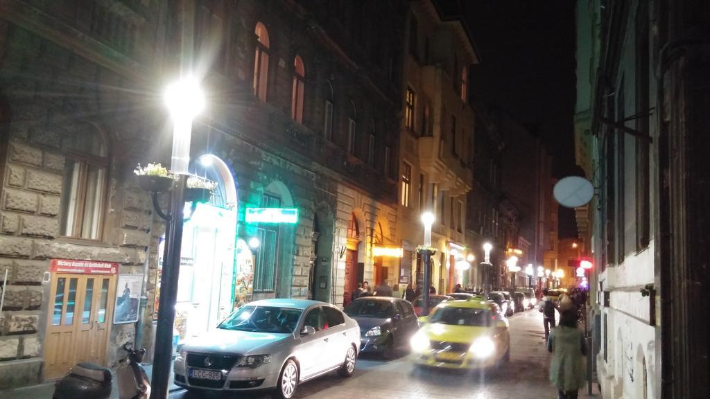 Sleepover City Center Guestrooms Budapest Exterior photo